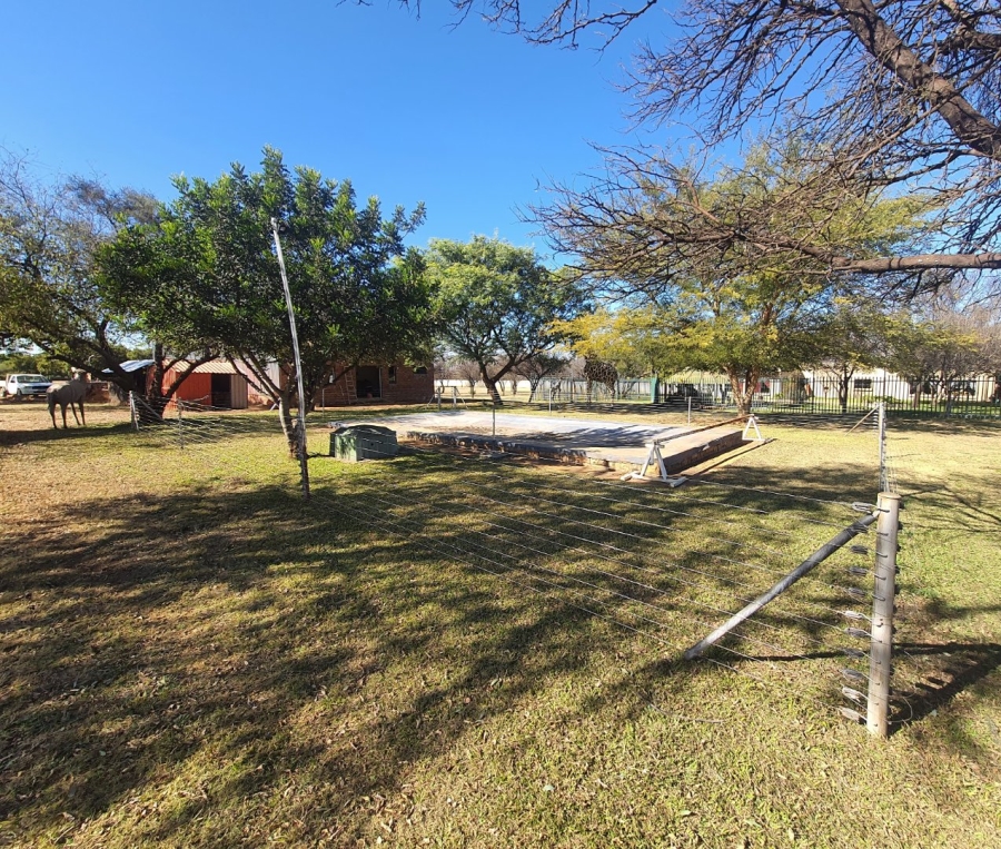 5 Bedroom Property for Sale in Rietfontein A H North West